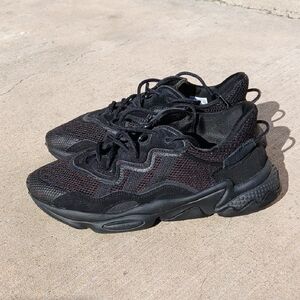 Adidas Men Ozweego Originals Black Running Shoes Size 8.5